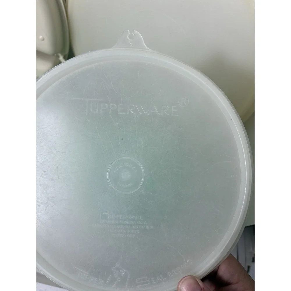 Lot Of 6 Vintage Tupperware Storage Containers With Lid Round, Square,‎ Divided